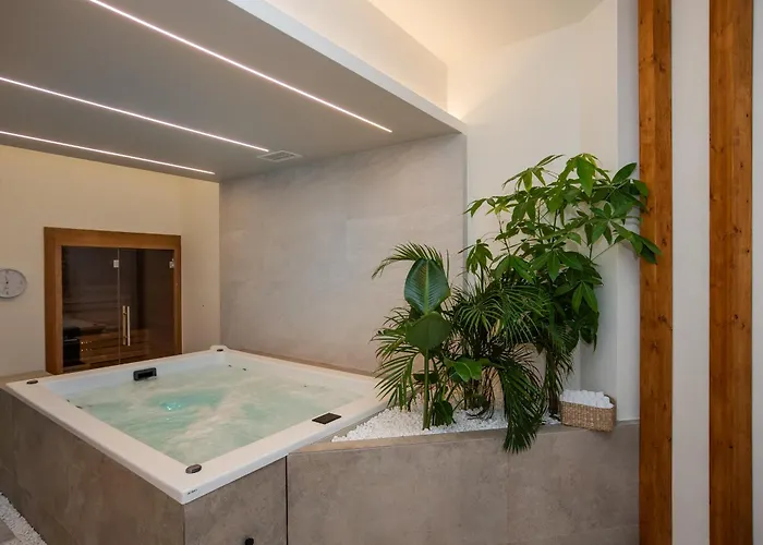 ベッド・アンド・ブレックファスト White 9