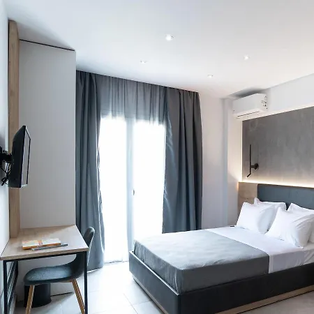 לינה וארוחת בוקר White 9 4*