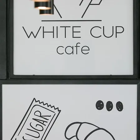 فندق مبيت وإفطار White 9 4*