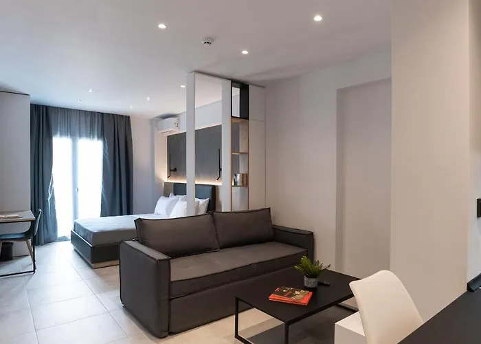 Bed & Breakfast White 9 4*