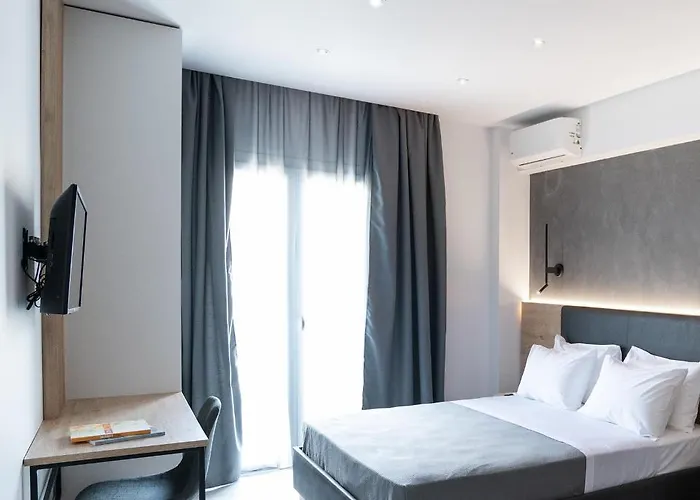 Bed & Breakfast White 9 4*