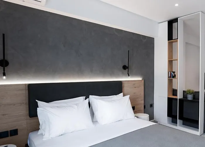 White 9 4* Salonicco