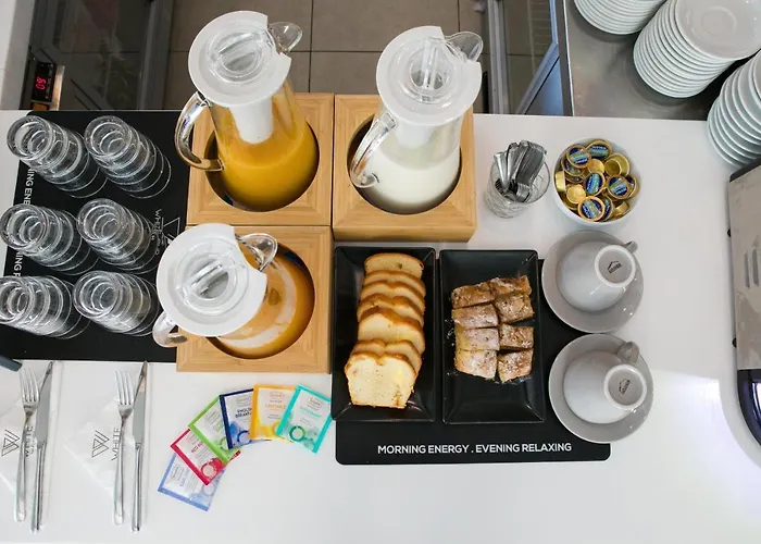 Bed & Breakfast White 9 4*