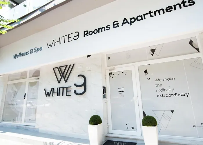White 9 Thessaloníki