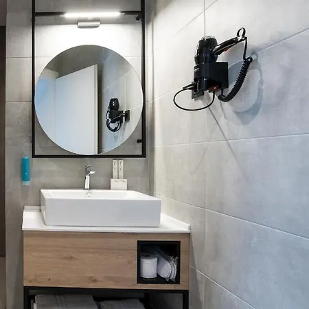 White 9 ベッド・アンド・ブレックファスト